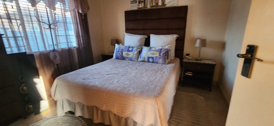 3 Bedroom Property for Sale in Waterval East North West